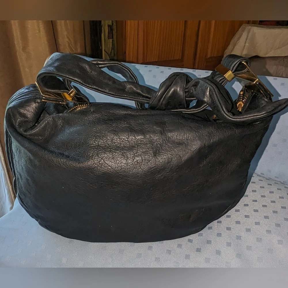 Badgley Mischka soft black
